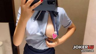  御姐不爱穿内衣 andmlove